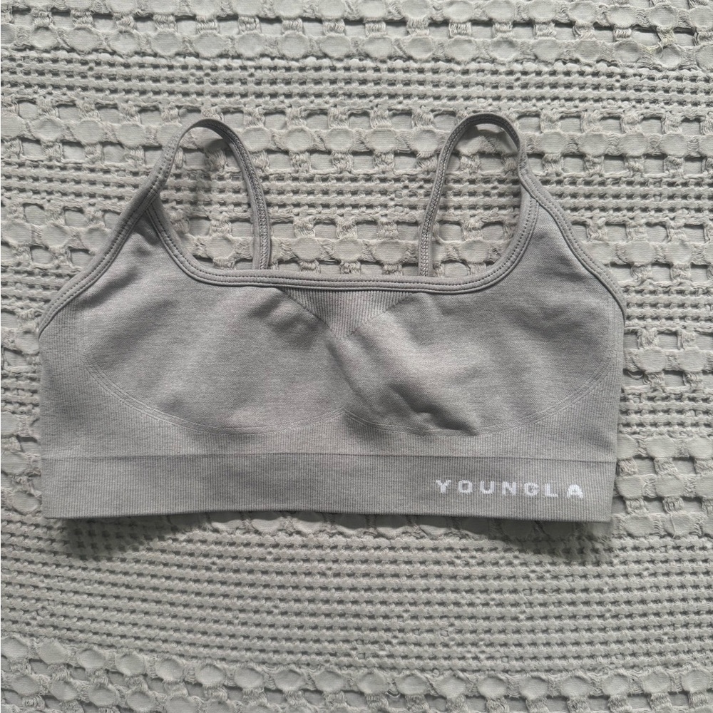 YOUNGLA Sports Bra
